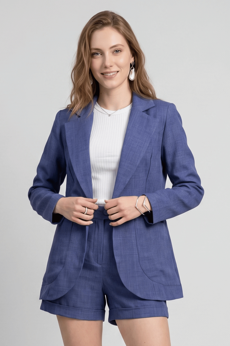 01 conjunto feminino blazer com bermuda azul indigo
